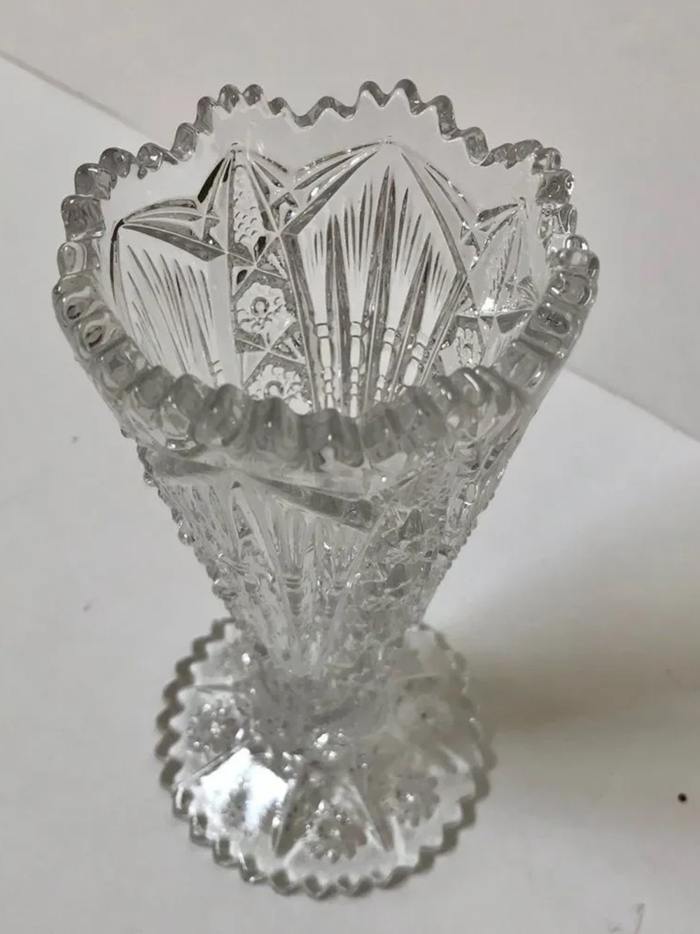 Crystal Cut Glass Decorative Vase - Clear